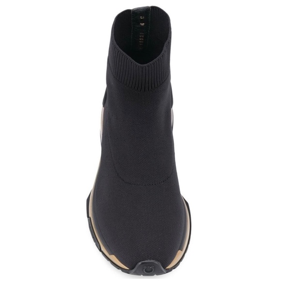 Salvatore Ferragamo Shoes - Picture 3 of 6